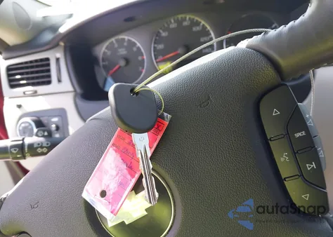 2008 Chevrolet Impala Lt z USA, uszkodzony, nr VIN 2G1WV58K981262591